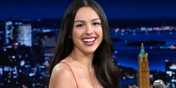 Top 10 Pop Stars of the World in 2025: Who’s Leading the Global Music Wave? 6 Olivia Rodrigo (USA)