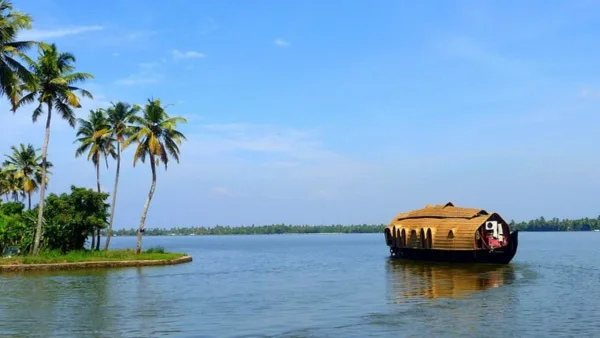 Top 10 Destinations in India for Foreign Travelers