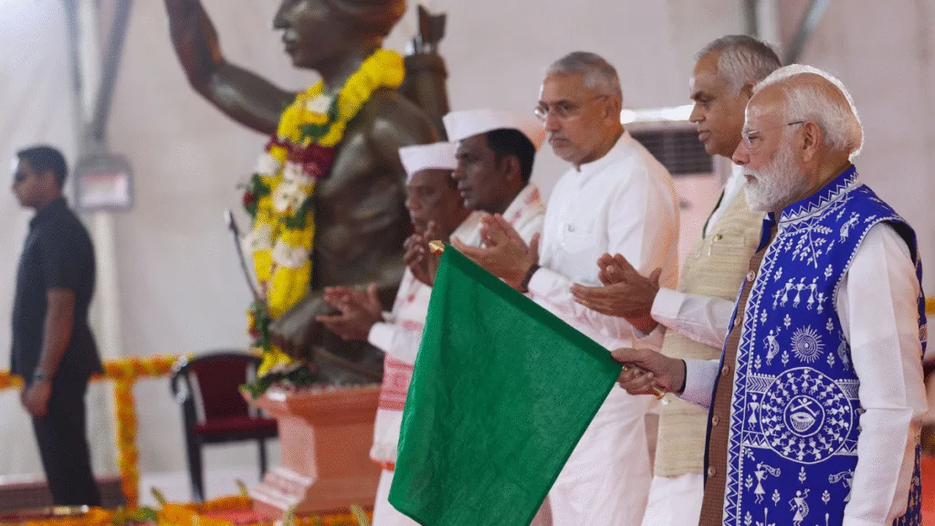 PM Modi Marks 150th Birth Anniversary of Birsa Munda, Unveils ₹9,700 Crore Tribal Development Projects 3 PM Modi Marks 150th Birth Anniversary of Birsa Munda, Unveils ₹9,700 Crore Tribal Development Projects